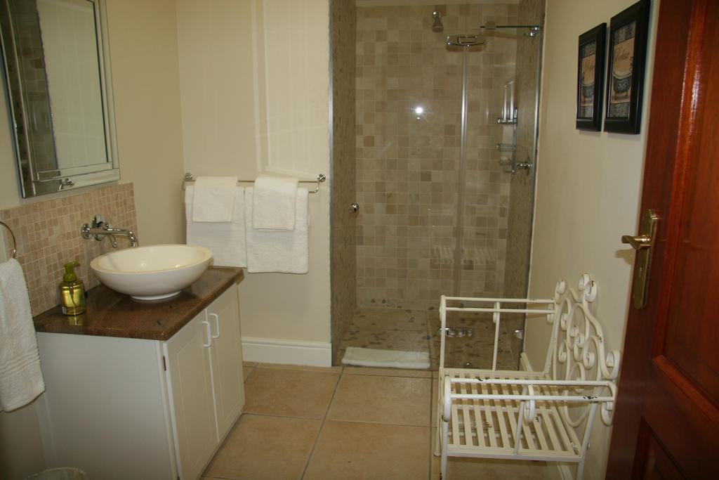 Cape Robin Cottage Franschhoek Ruang foto
