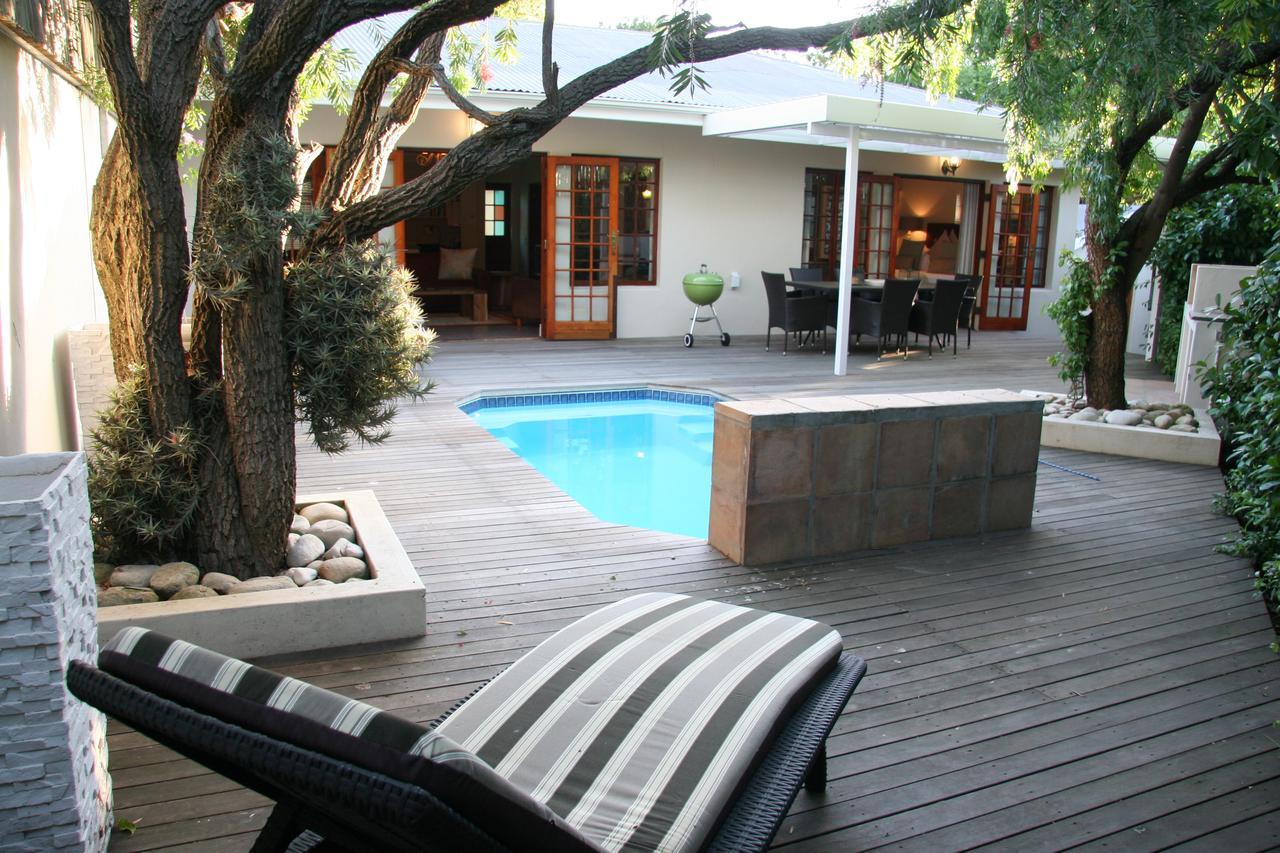 Cape Robin Cottage Franschhoek Bagian luar foto